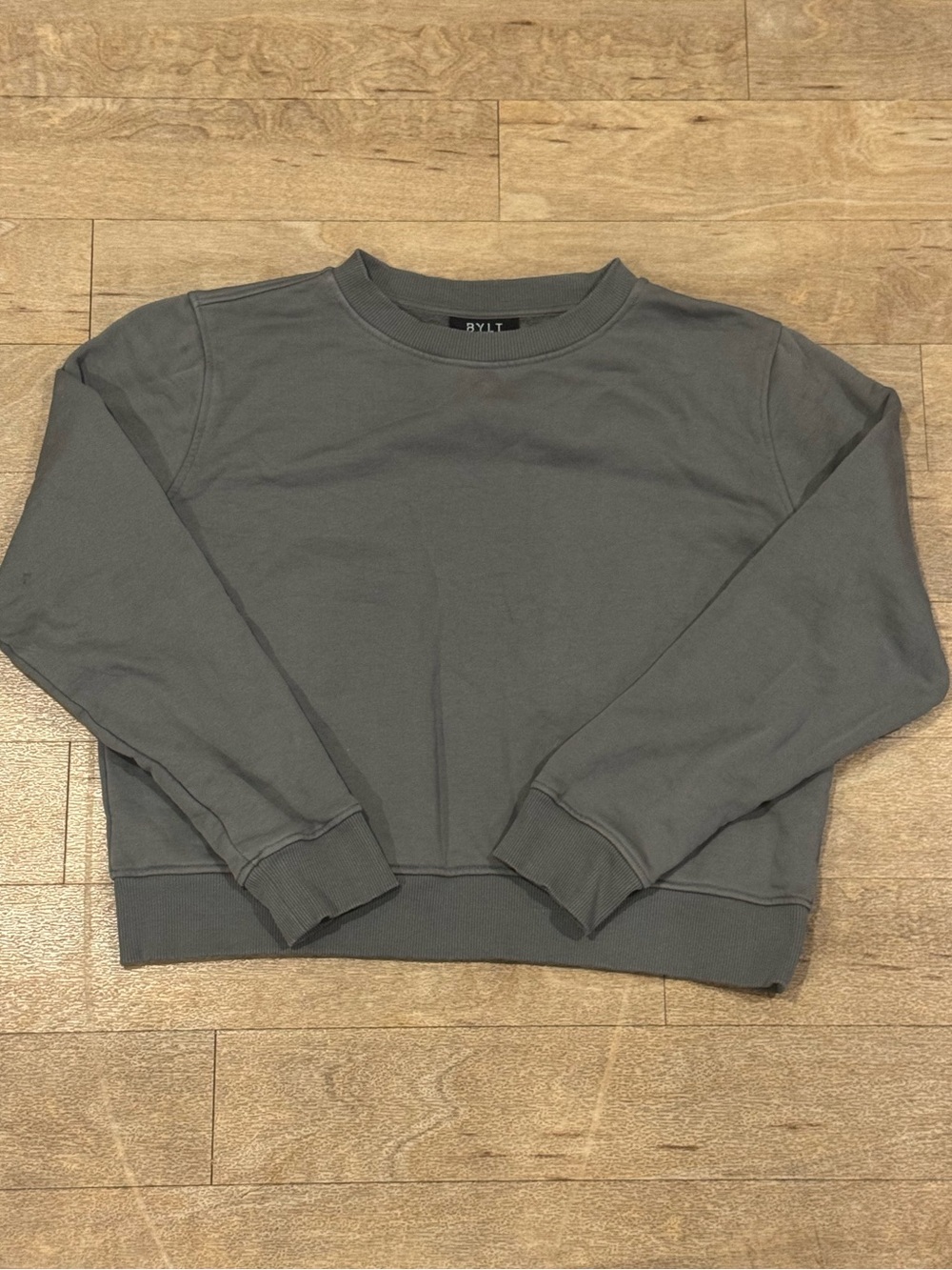 BYLT Dark Grey Cropped Crewneck Sweatshirt Size Medium